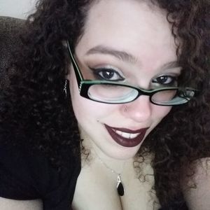 Meet your Posher, Edith